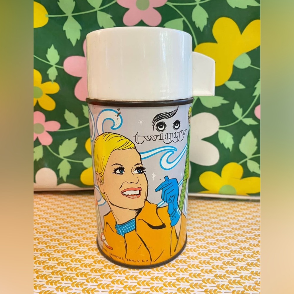 1967 Twiggy Aladdin Thermos Lunchbox Mid Century Mod 60’s